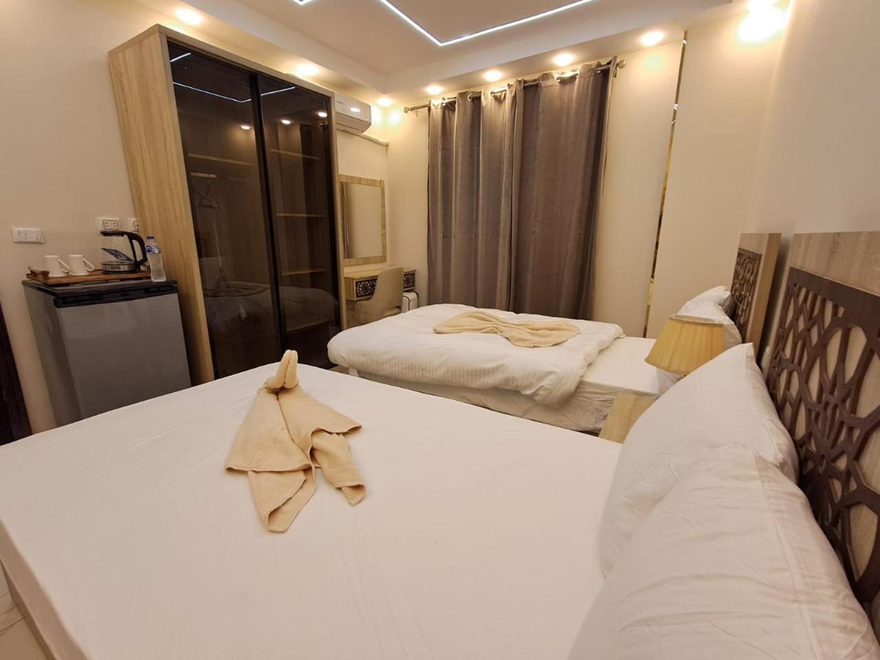 Pyramids East Inn Kafret el-Gabal 외부 사진