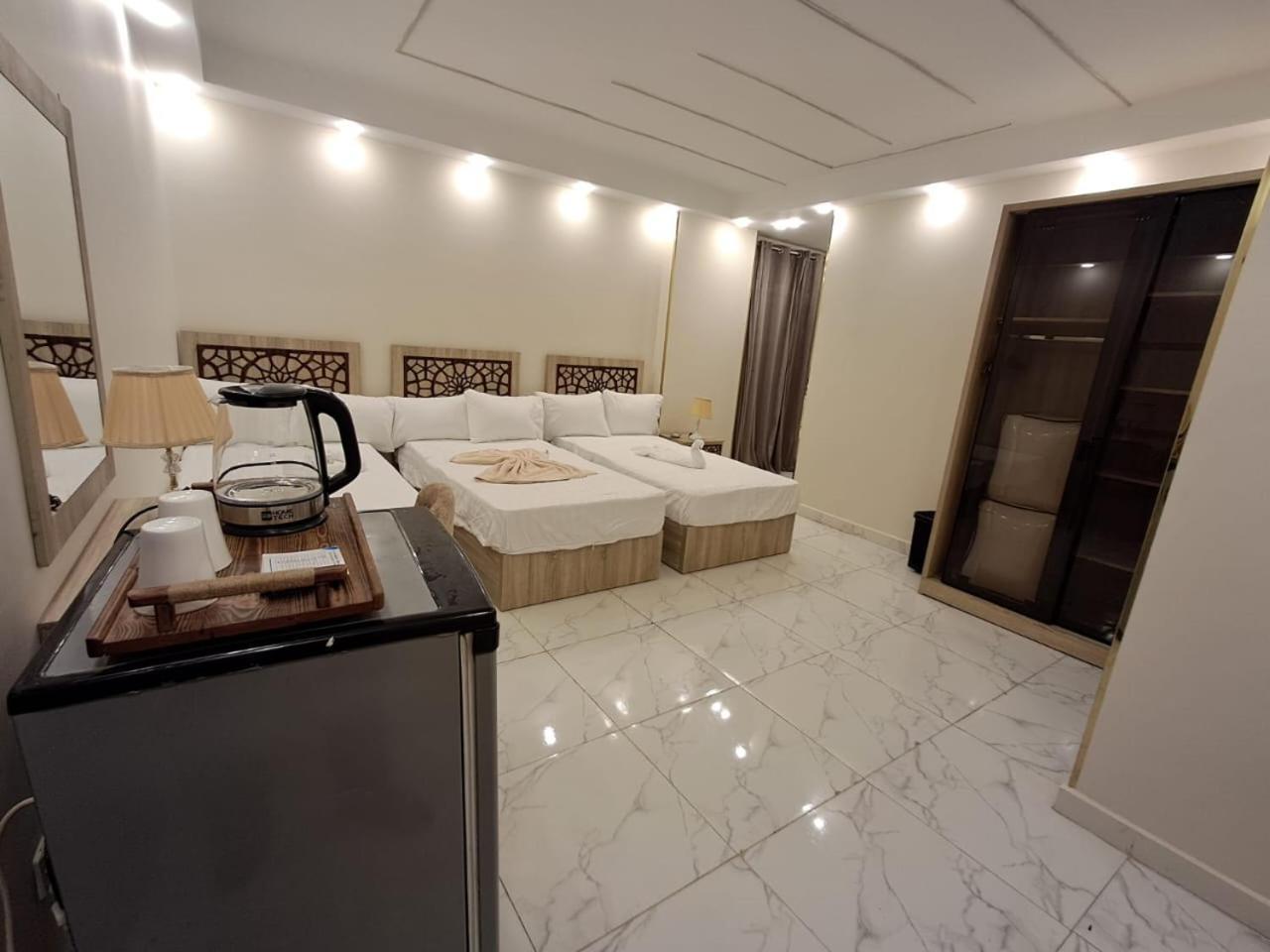Pyramids East Inn Kafret el-Gabal 외부 사진