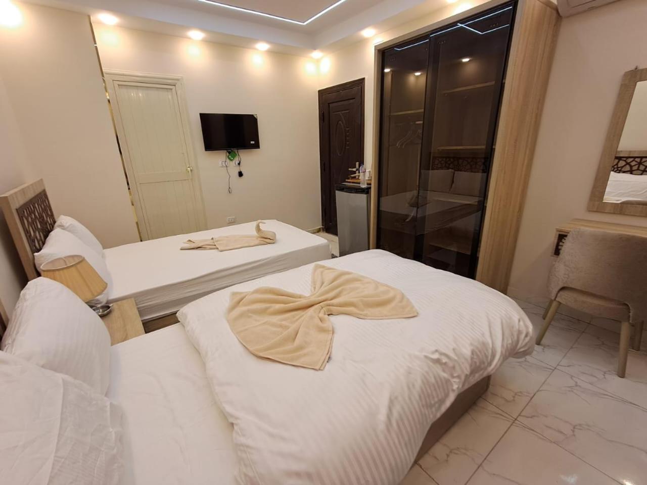 Pyramids East Inn Kafret el-Gabal 외부 사진